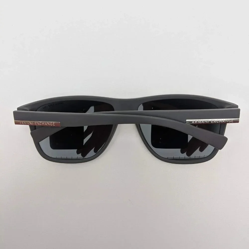 Armani Exchange 10 excellent